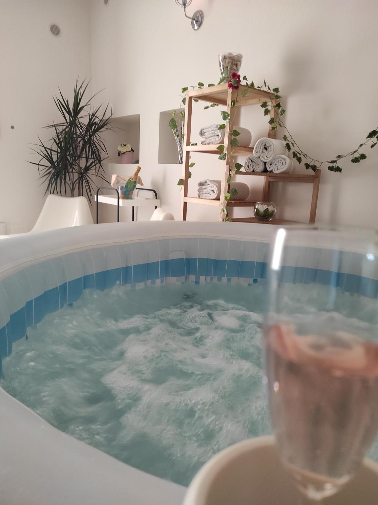 Double Room with Spa Bath