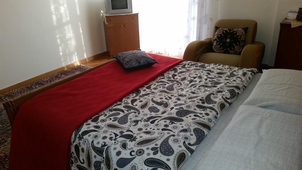 King Room with Private Bathroom