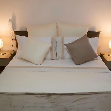 Caserta Centro Suite B&B-2