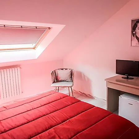 Suisse Hotel-3